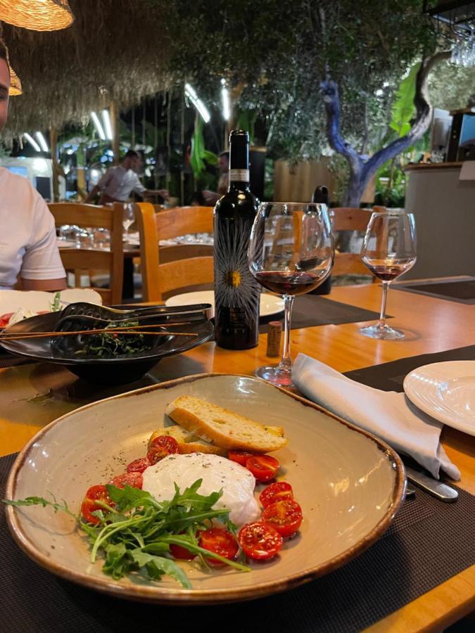 Dhërmi Alevra酒店 外观 照片